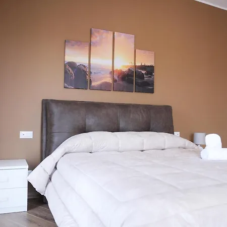 Fino's Family Apartment *