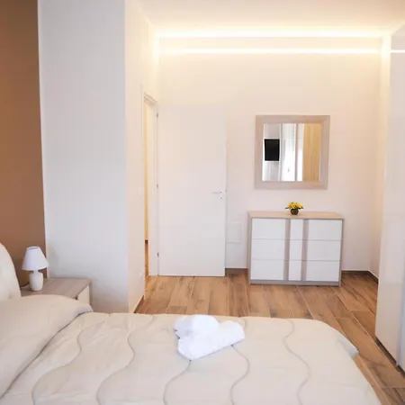 Apartment Fino's Family Monopoli